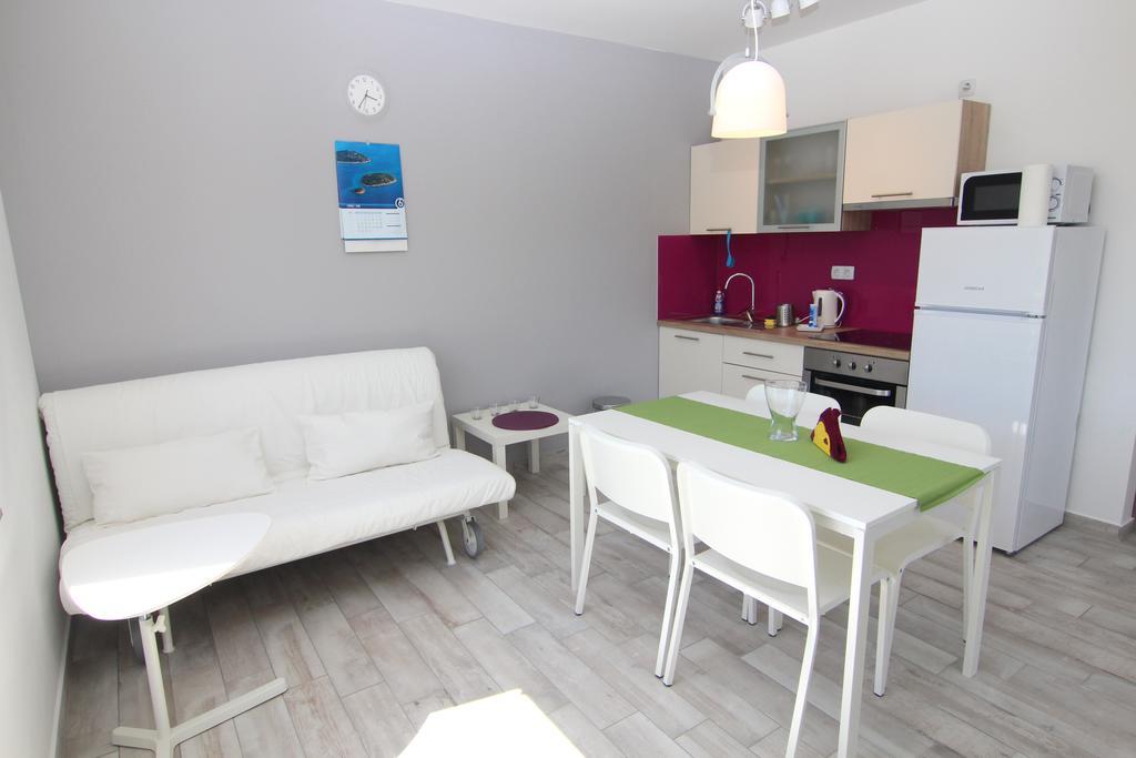 Apartment Villa Franci Pag Town Kültér fotó