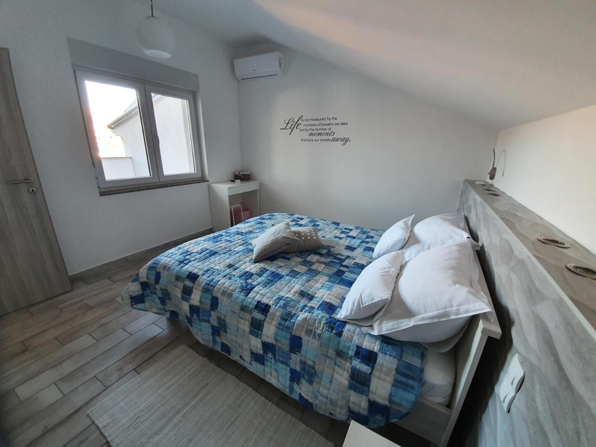 Apartment Villa Franci Pag Town Kültér fotó